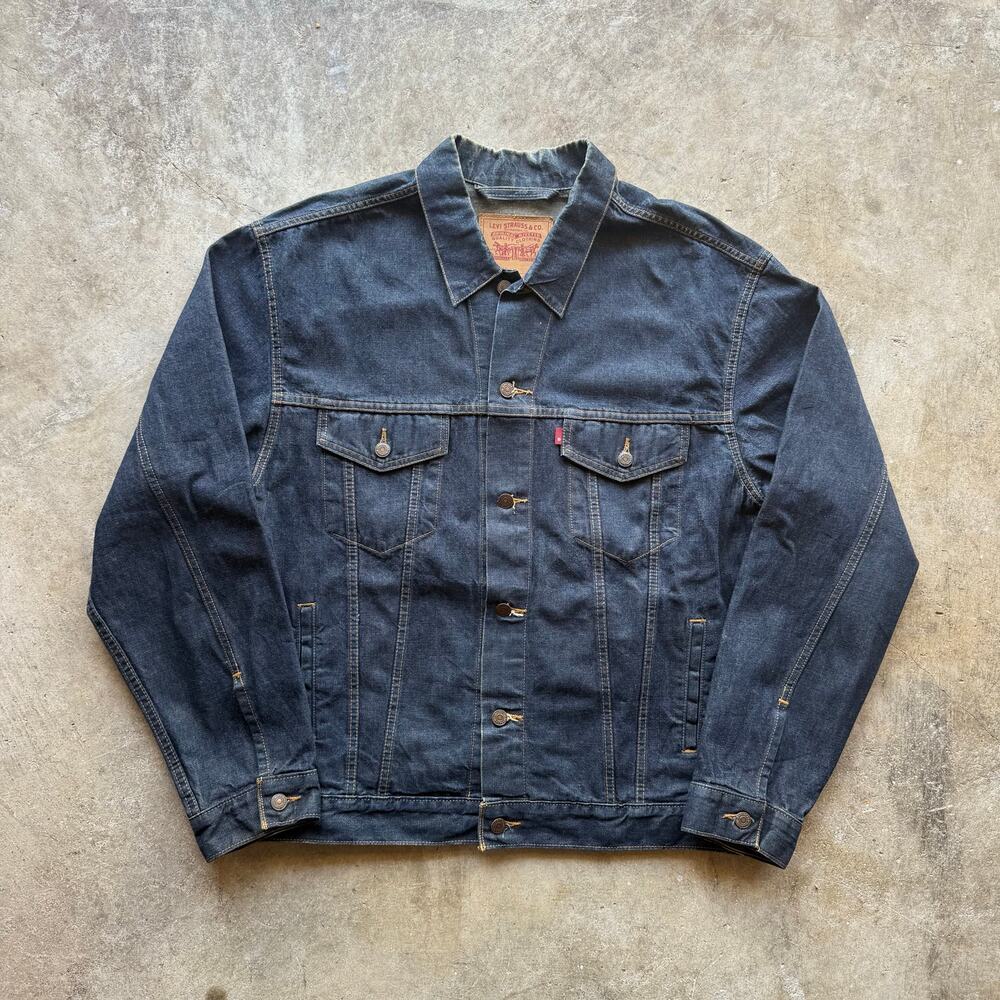 Vintage Made in USA Levis Dark Wash Type 3 Denim Trucker Jacket Size Mens Large